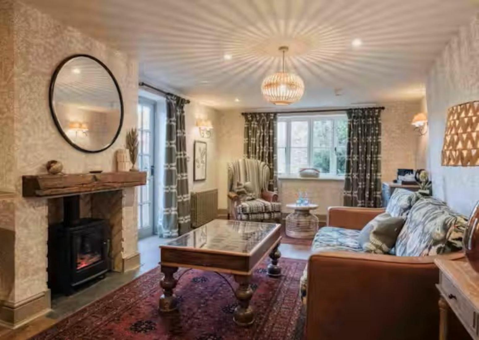 The Manor House Hotel Moreton-in-Marsh Екстериор снимка